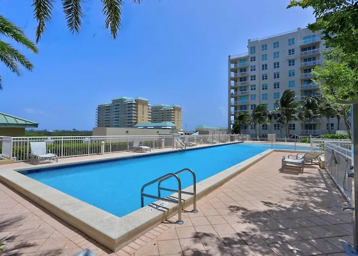 1Br Rooftop Pool-10 Min Walk To Beach