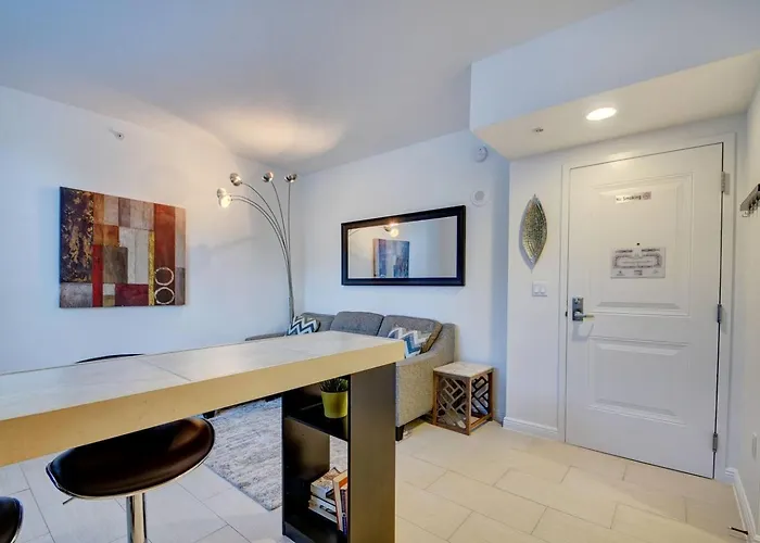 One Bedroom In Amazing Condobeach Pass Included!